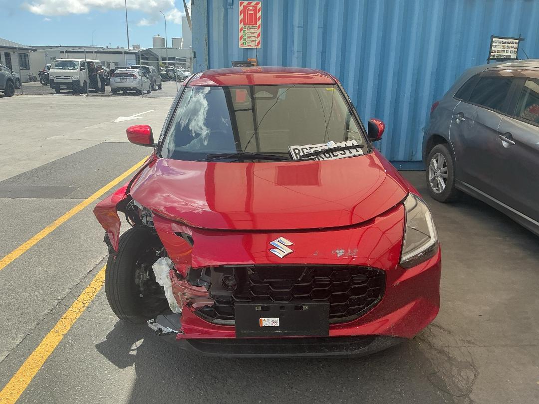 Photo '7' of Suzuki Swift Glsc Photo '7' of Suzuki Swift Glsc