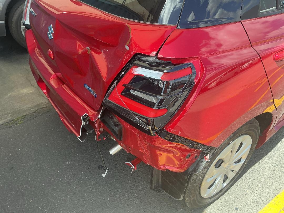 Photo '15' of Suzuki Swift Glsc Photo '15' of Suzuki Swift Glsc