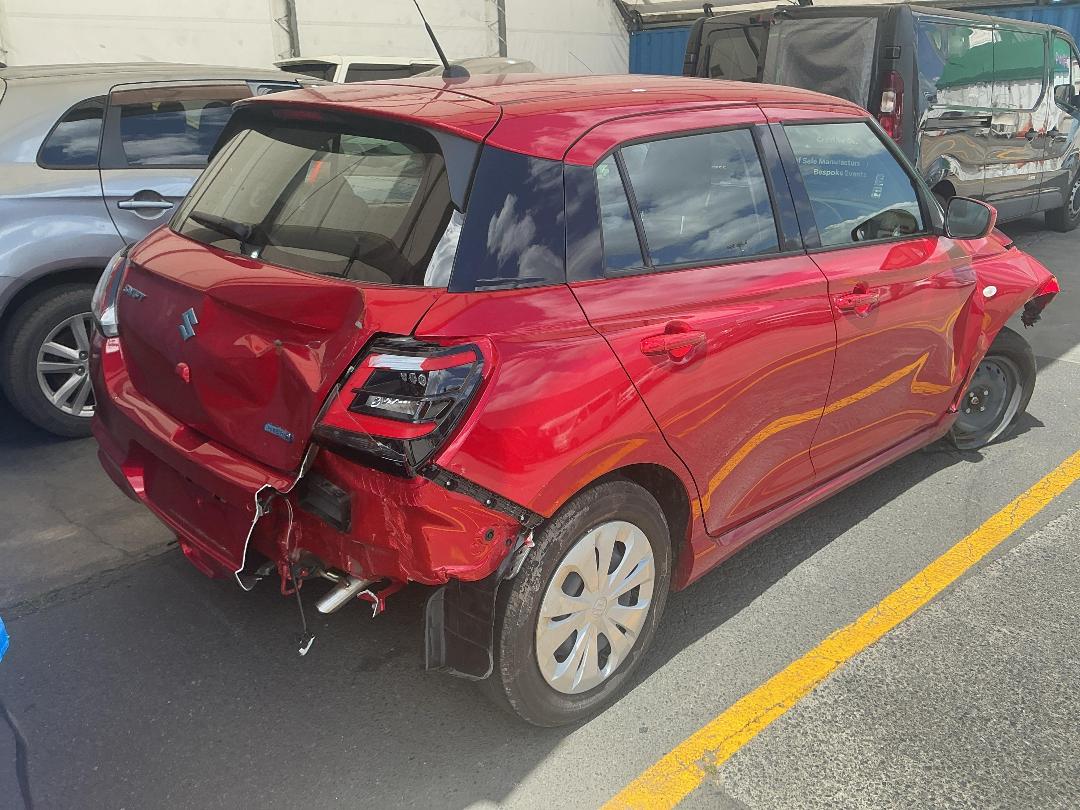 Photo '16' of Suzuki Swift Glsc Photo '16' of Suzuki Swift Glsc