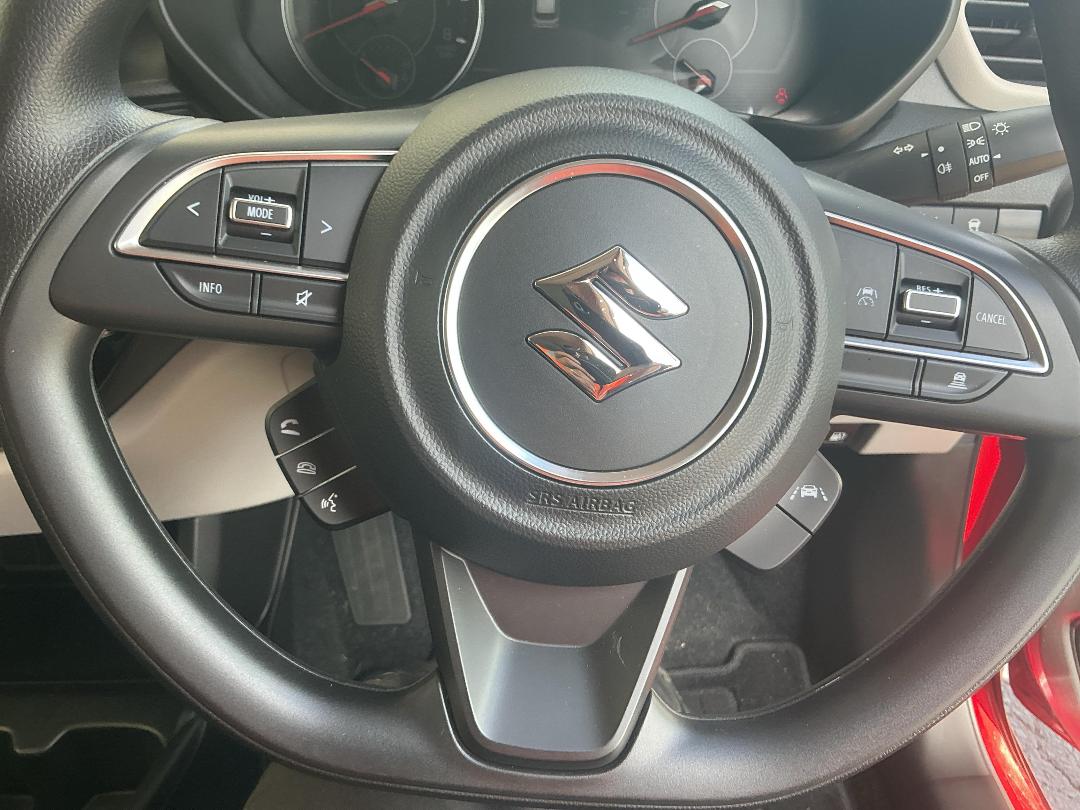 Photo '22' of Suzuki Swift Glsc Photo '22' of Suzuki Swift Glsc