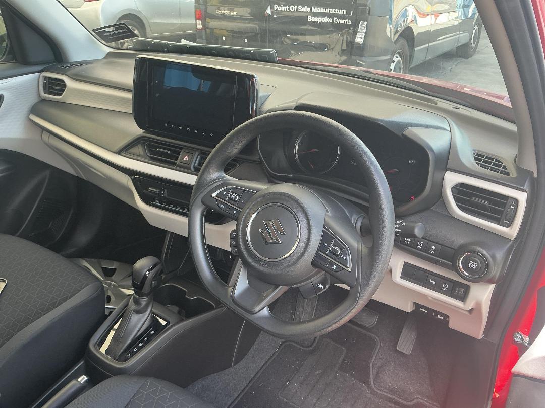 Photo '20' of Suzuki Swift Glsc Photo '20' of Suzuki Swift Glsc