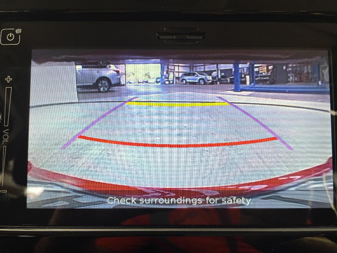 Photo '23' of Suzuki Swift