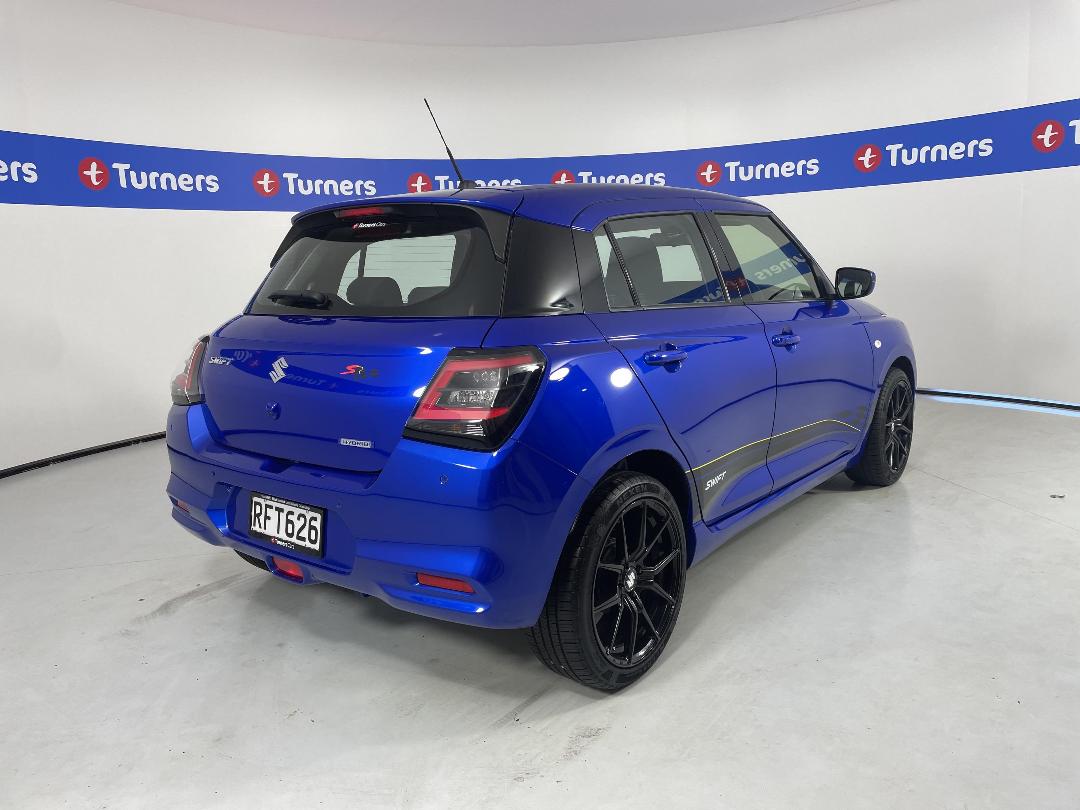 Photo '7' of Suzuki Swift Photo '7' of Suzuki Swift