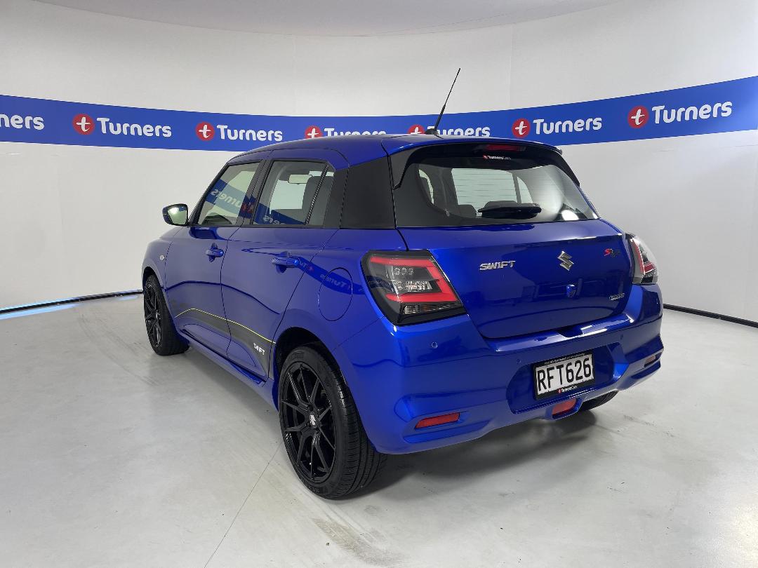 Photo '5' of Suzuki Swift Photo '5' of Suzuki Swift