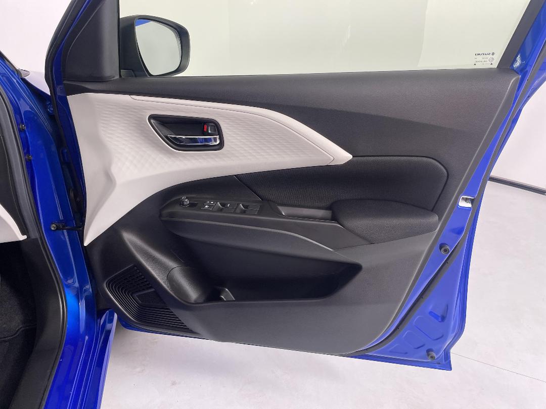 Photo '15' of Suzuki Swift Photo '15' of Suzuki Swift