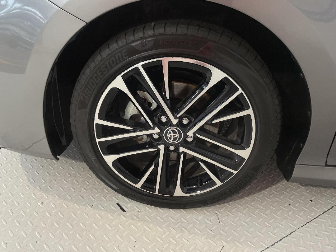 Photo '10' of Toyota Camry Photo '10' of Toyota Camry