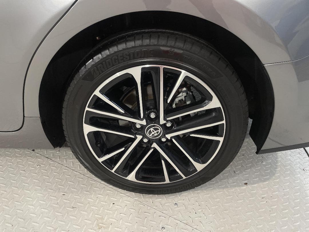 Photo '11' of Toyota Camry Photo '11' of Toyota Camry