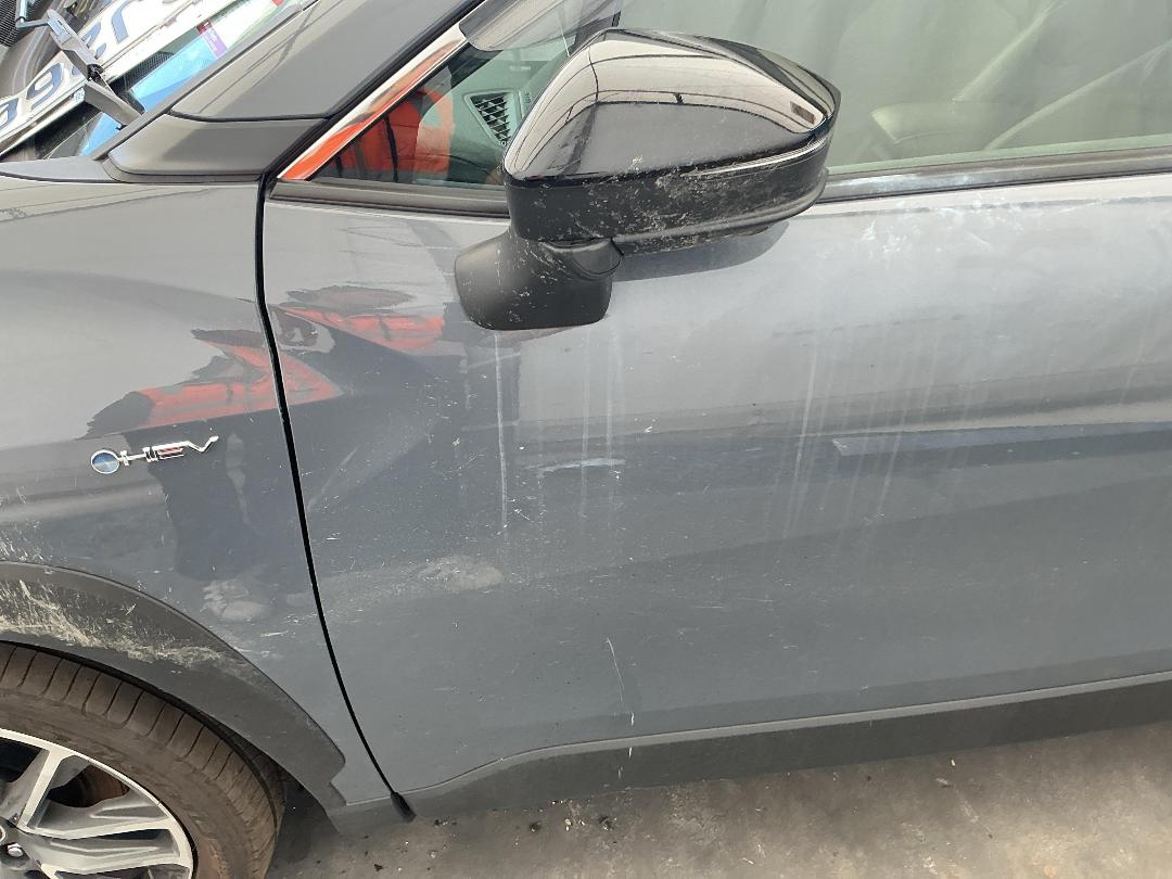 Photo '8' of Toyota Corolla Cross Limited Photo '8' of Toyota Corolla Cross Limited