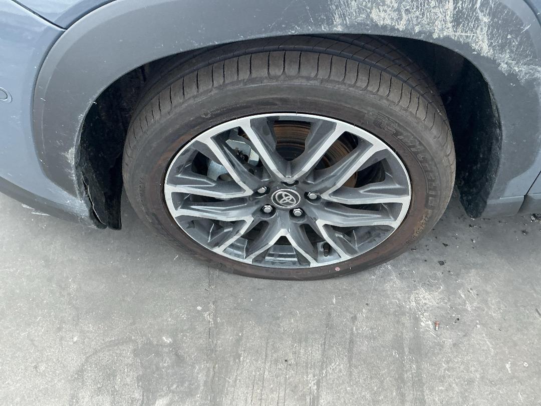 Photo '12' of Toyota Corolla Cross Limited Photo '12' of Toyota Corolla Cross Limited