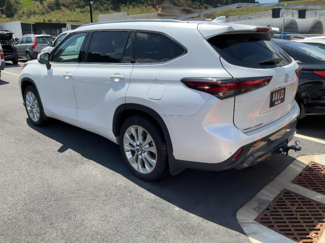 Photo '5' of Toyota Highlander Limited ZR