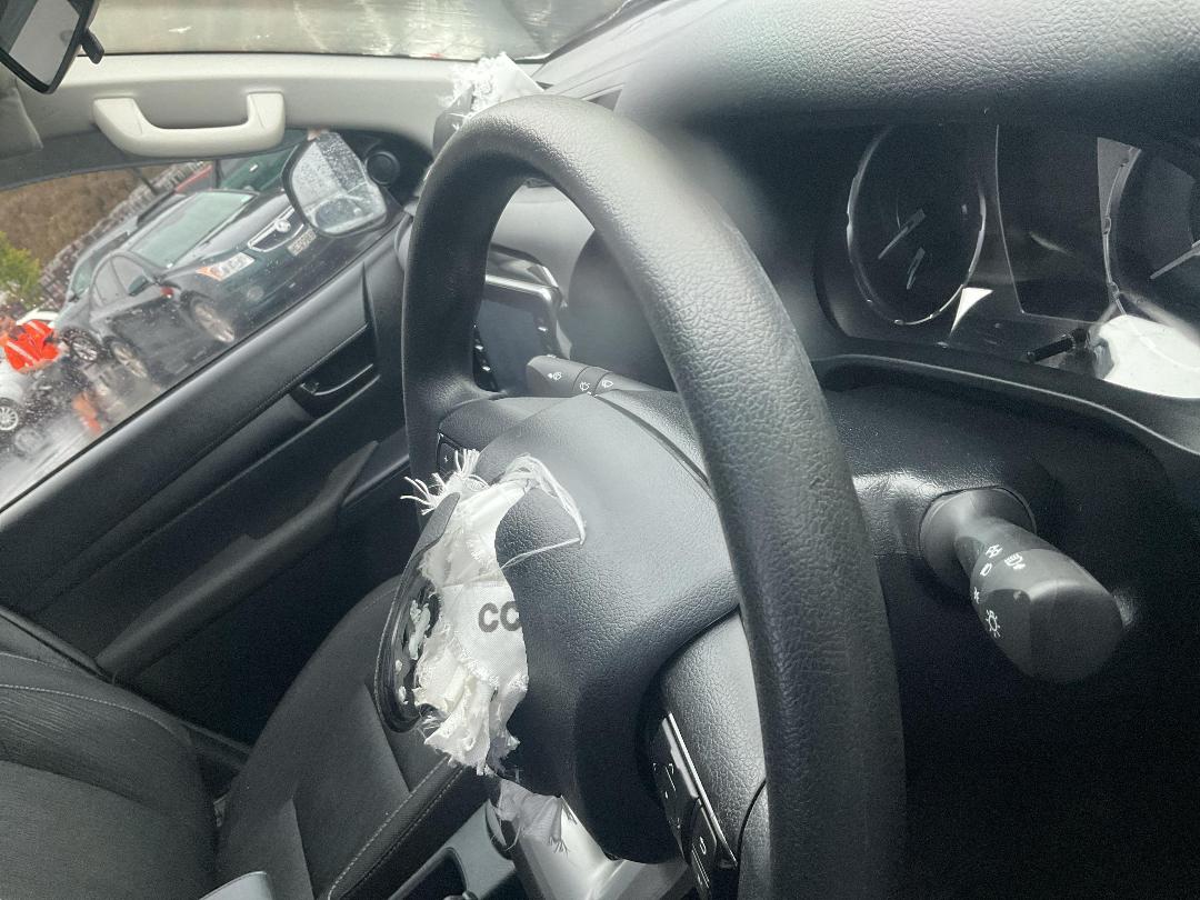 Photo '12' of Toyota Hilux SR TD DC Photo '12' of Toyota Hilux SR TD DC