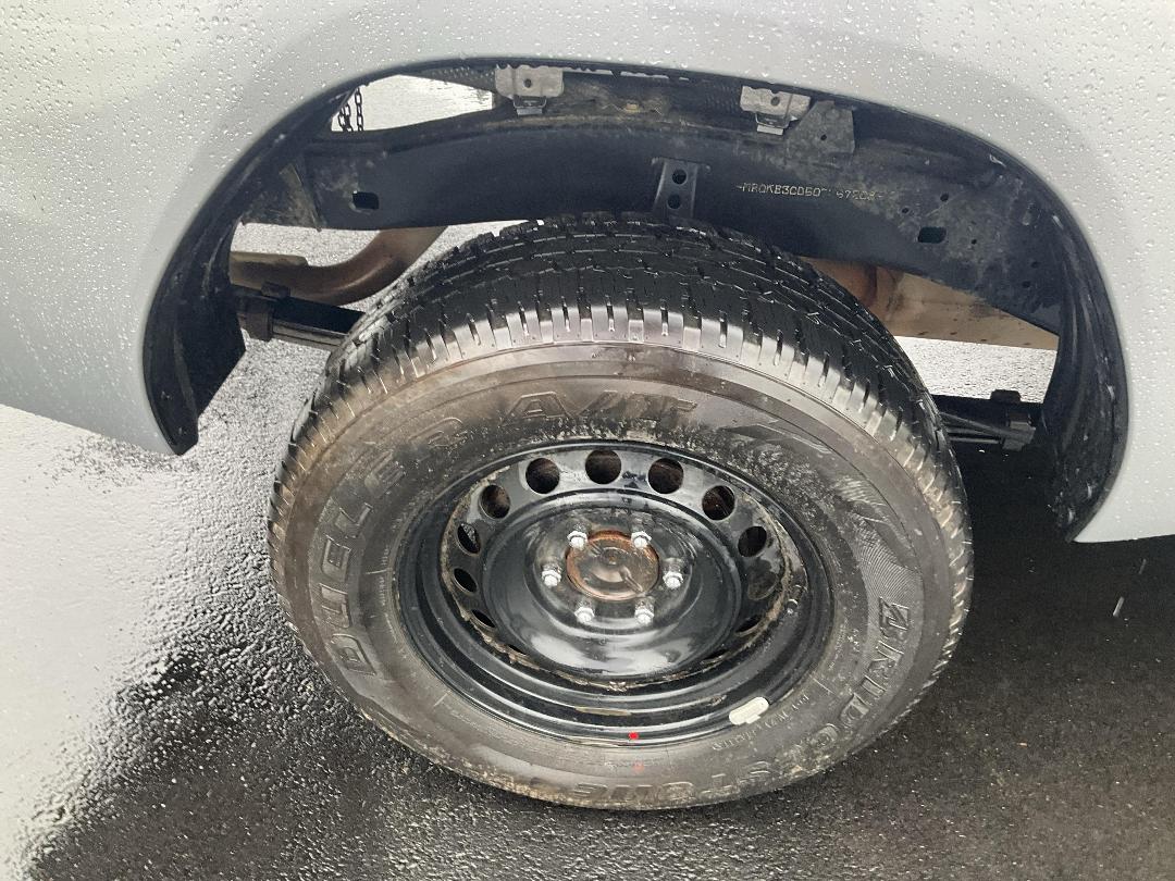 Photo '13' of Toyota Hilux SR TD DC Photo '13' of Toyota Hilux SR TD DC