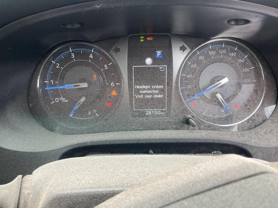 Photo '5' of Toyota Hilux SR5 CRUISER TD DC 2.