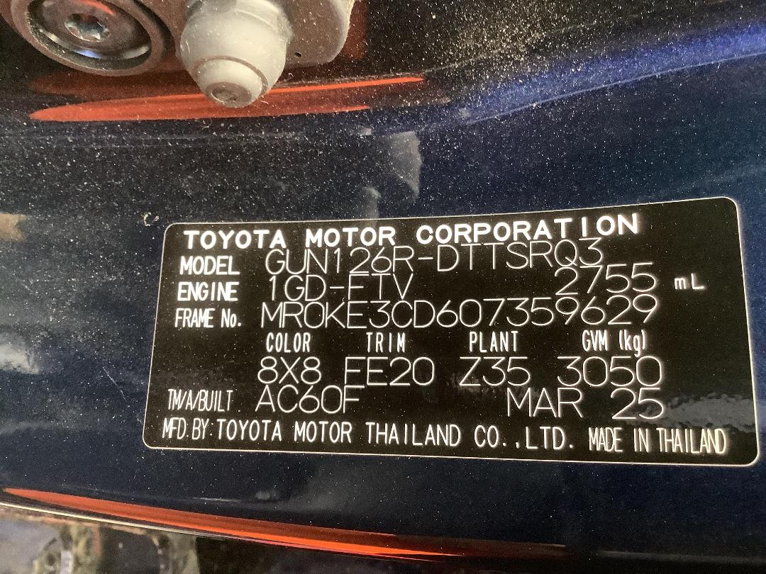 Photo '15' of Toyota Hilux SR TD DC/CC