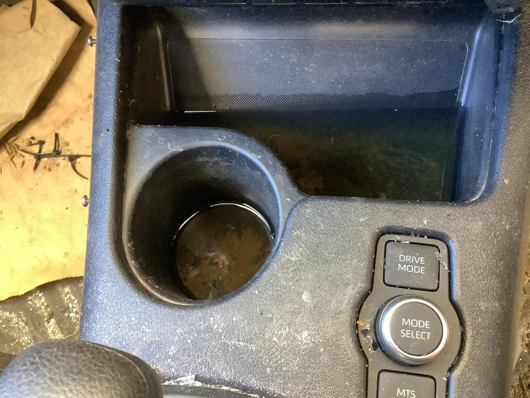 Photo '18' of Toyota Hilux SR TD DC/CC