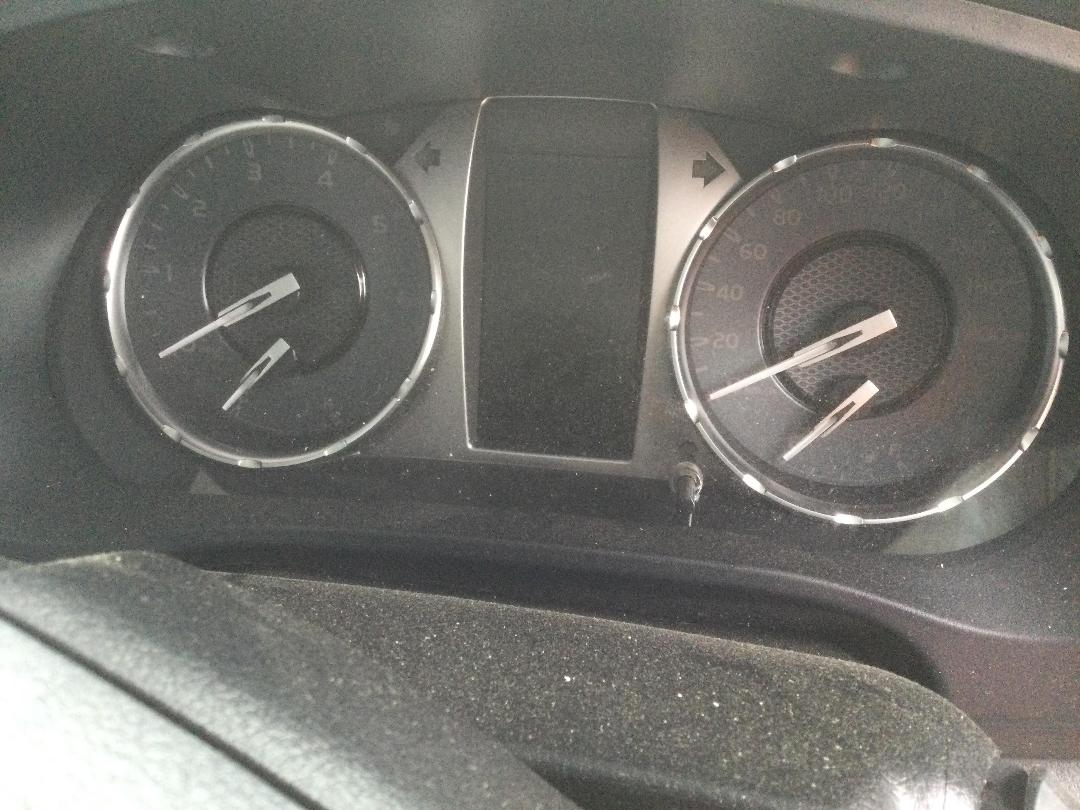 Photo '13' of Toyota Hilux SR TD DC Photo '13' of Toyota Hilux SR TD DC