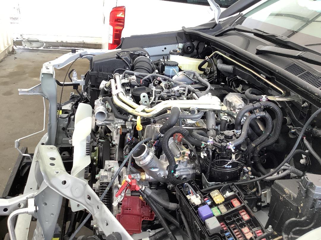 Photo '16' of Toyota Hilux SR TD DC