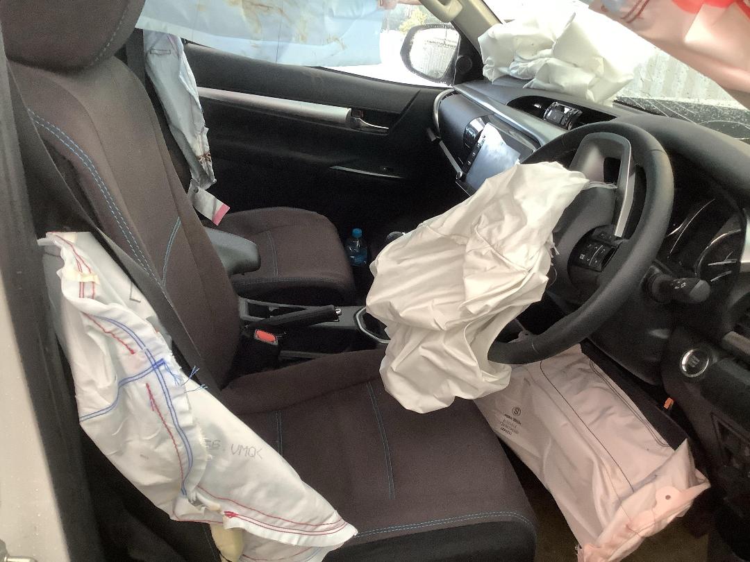 Photo '11' of Toyota Hilux SR5 TD DC Photo '11' of Toyota Hilux SR5 TD DC