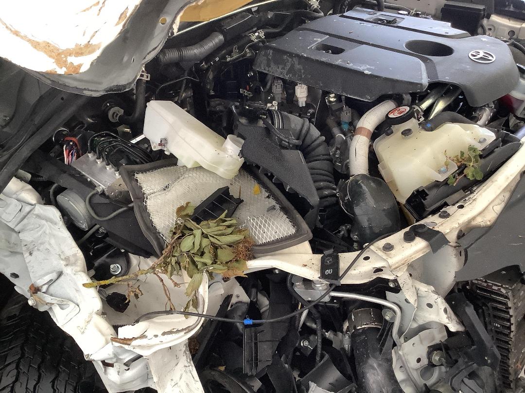 Photo '14' of Toyota Hilux SR5 TD DC Photo '14' of Toyota Hilux SR5 TD DC