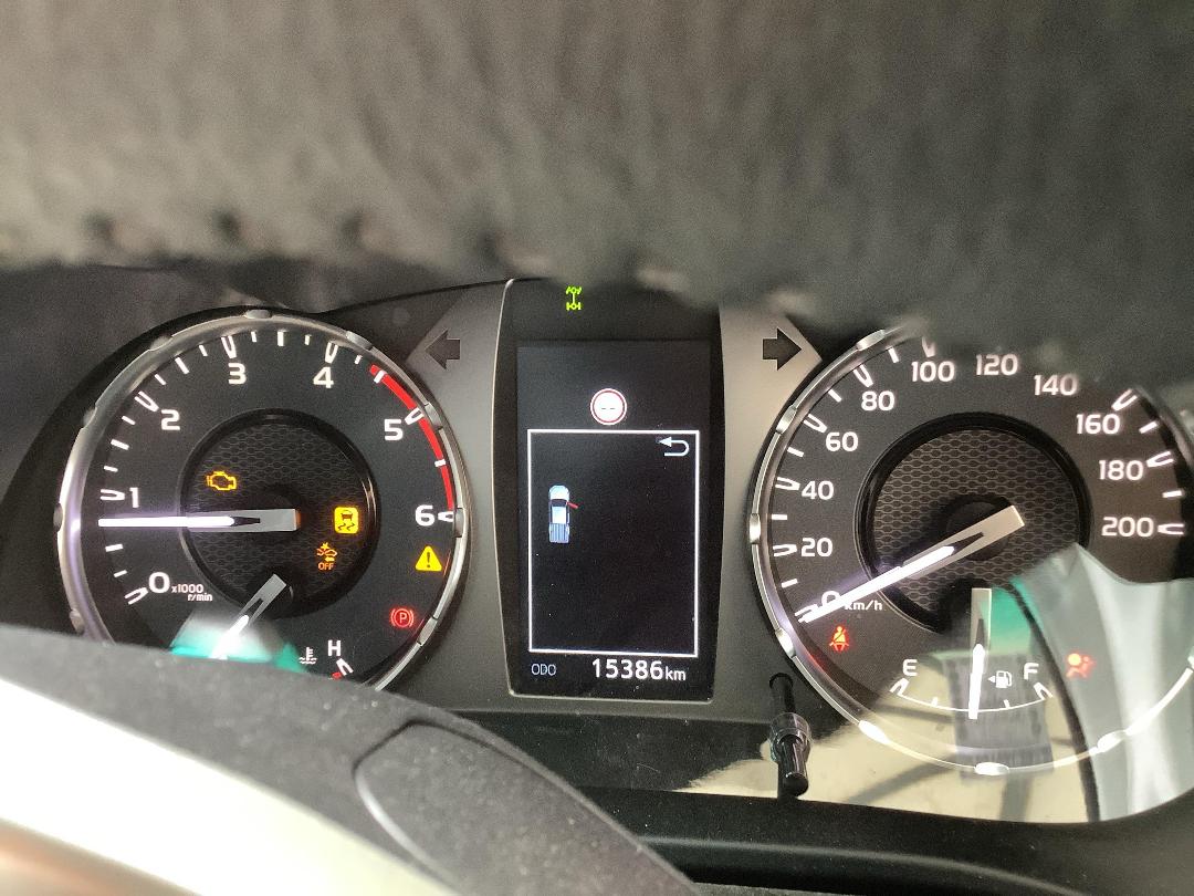 Photo '14' of Toyota Hilux SR5 TD DC Photo '14' of Toyota Hilux SR5 TD DC