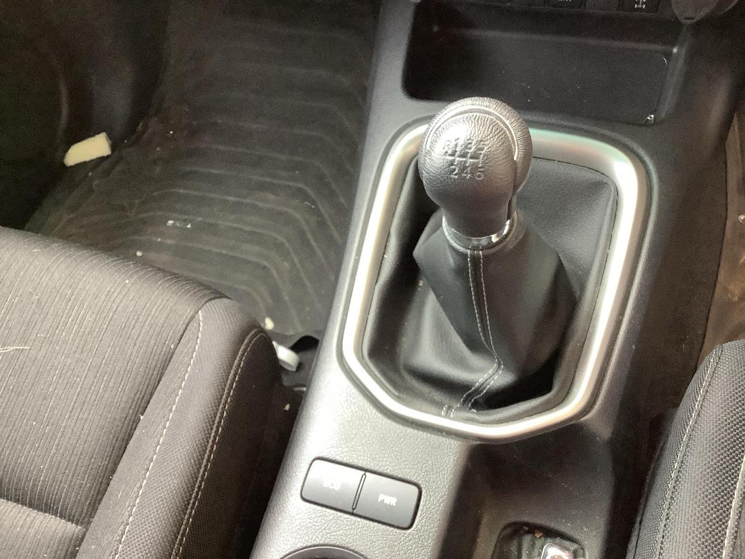 Photo '15' of Toyota Hilux SR5 TD DC Photo '15' of Toyota Hilux SR5 TD DC