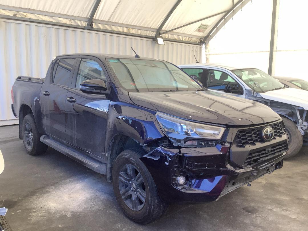 Photo '2' of Toyota Hilux SR5 TD DC