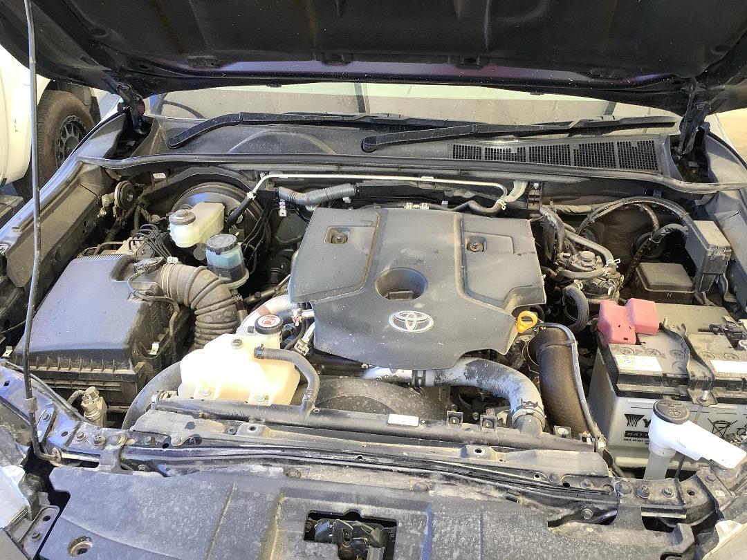 Photo '20' of Toyota Hilux SR5 TD DC