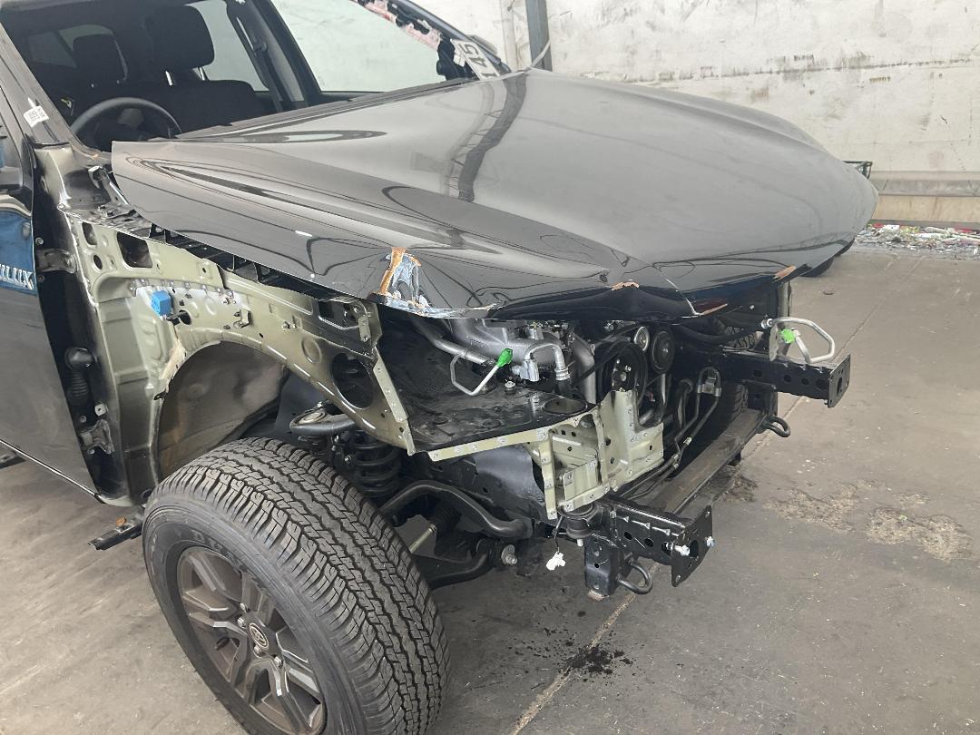 Photo '9' of Toyota Hilux SR5 TD DC