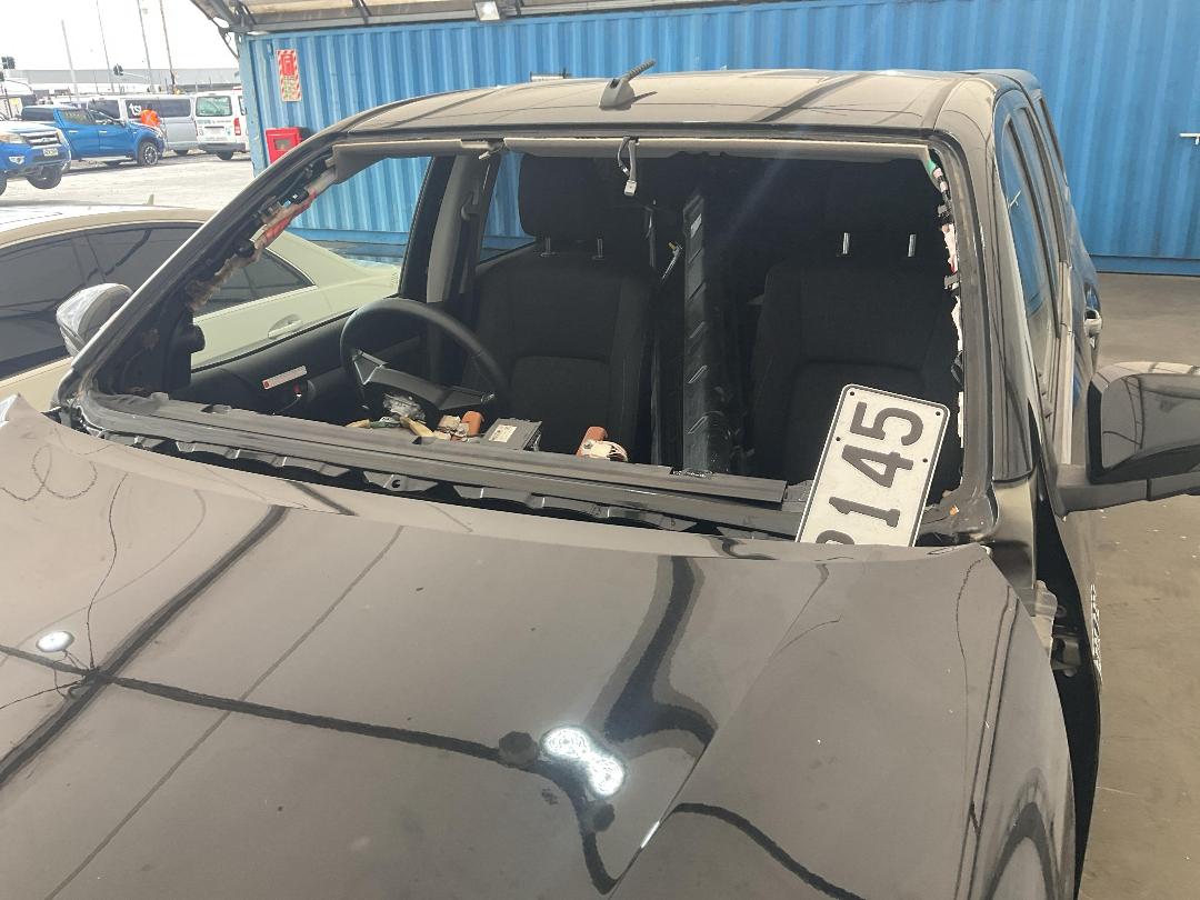 Photo '11' of Toyota Hilux SR5 TD DC