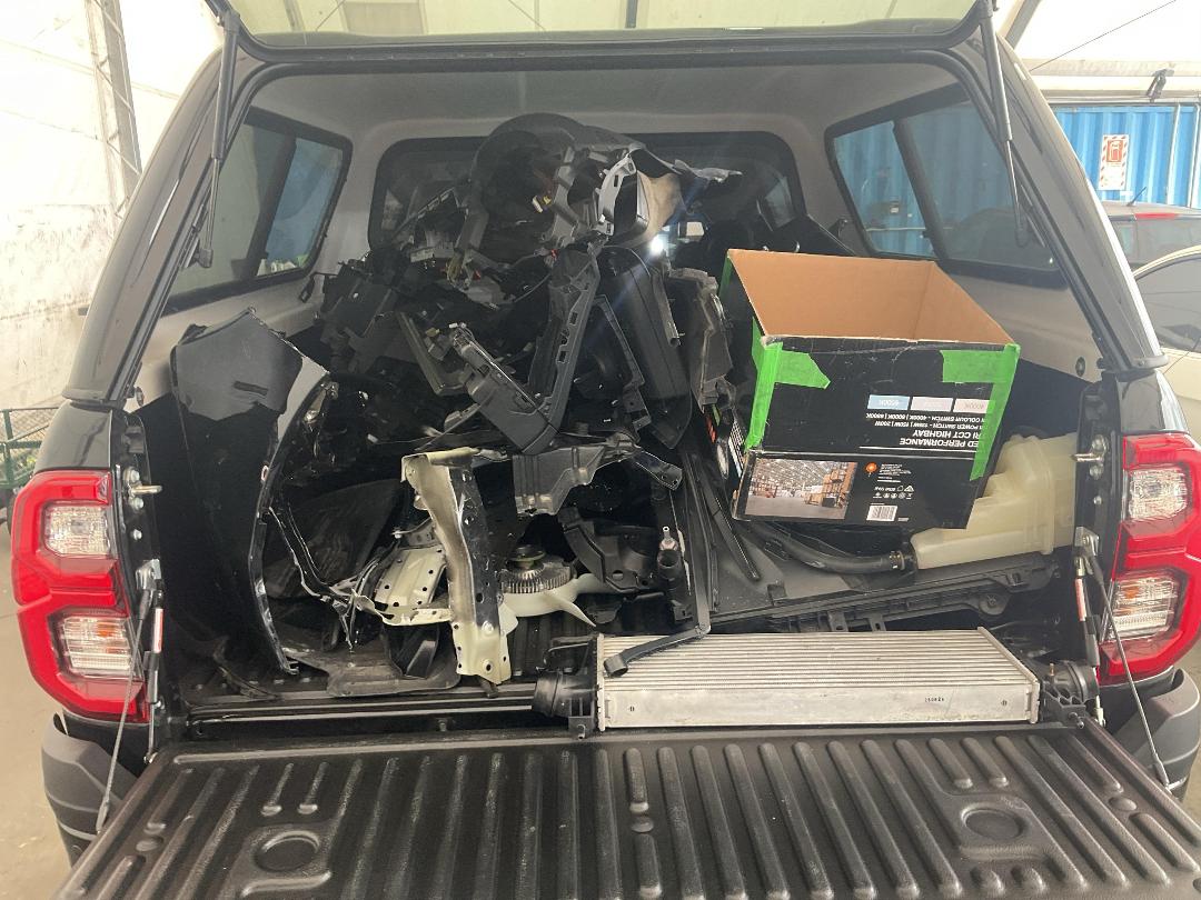 Photo '17' of Toyota Hilux SR5 TD DC