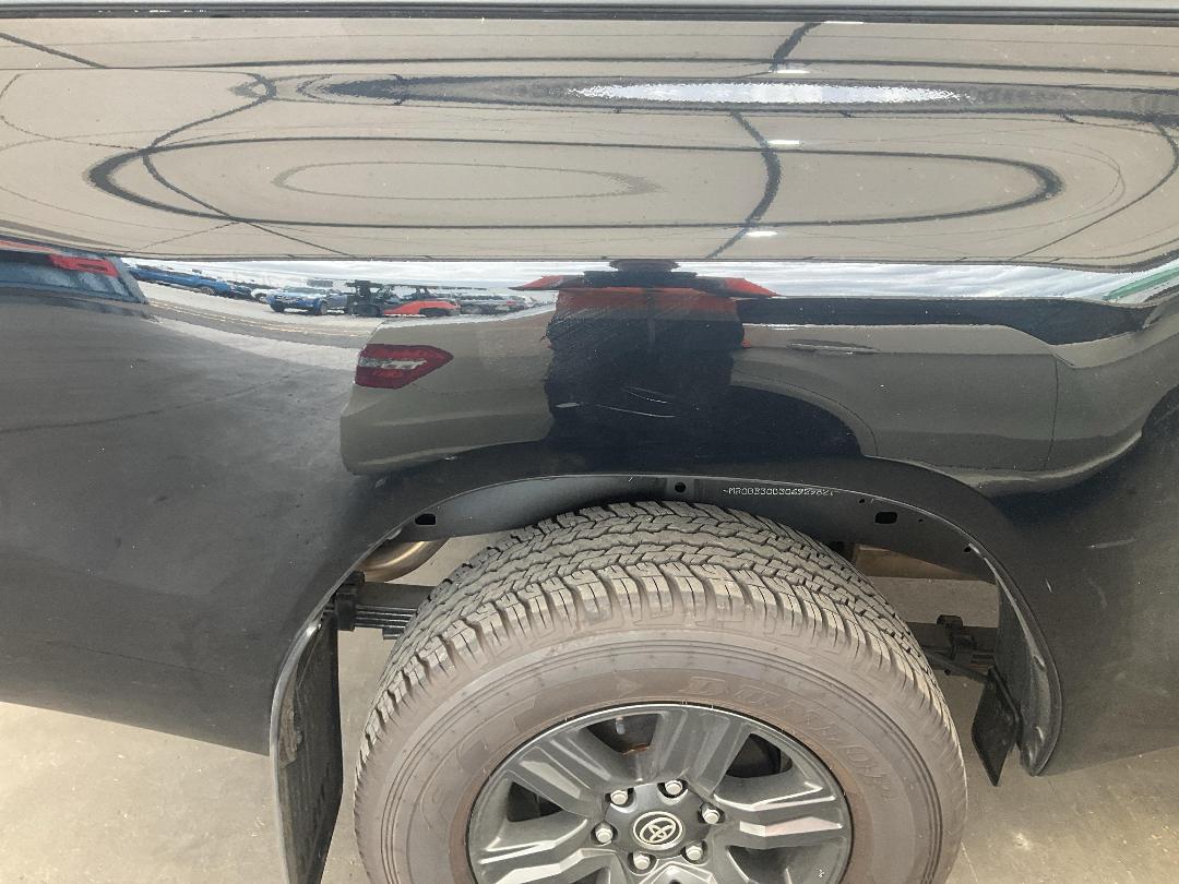 Photo '19' of Toyota Hilux SR5 TD DC