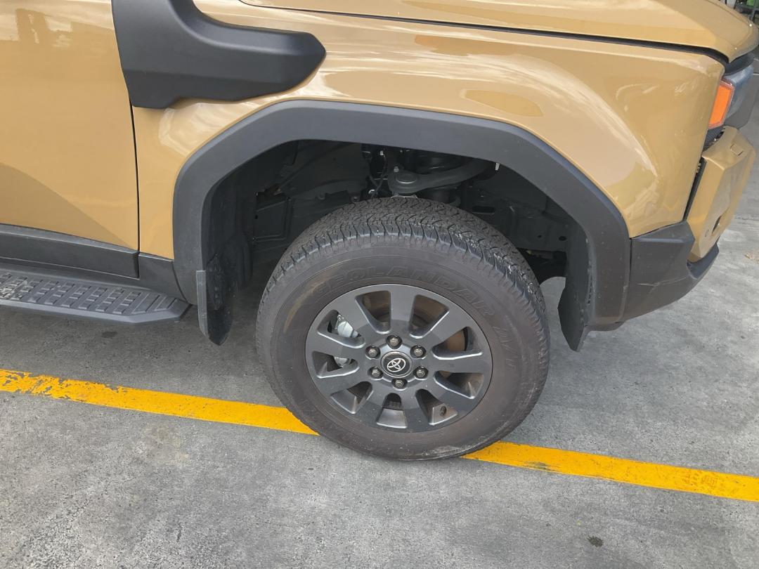 Photo '7' of Toyota Landcruiser Prado Adventure Photo '7' of Toyota Landcruiser Prado Adventure