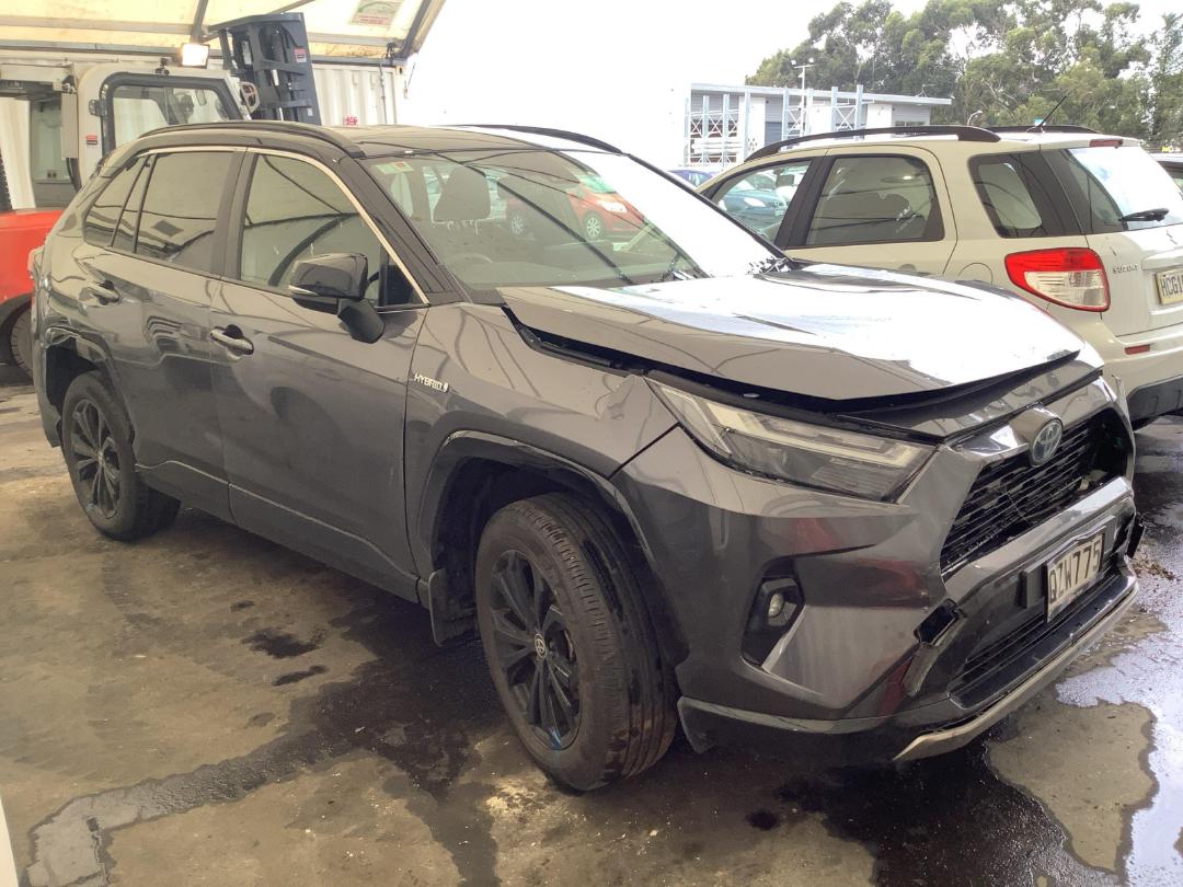 Photo '3' of Toyota Rav4 XSE Photo '3' of Toyota Rav4 XSE