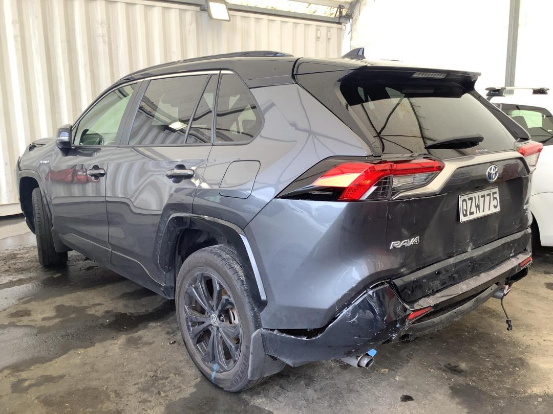 Photo '6' of Toyota Rav4 XSE Photo '6' of Toyota Rav4 XSE