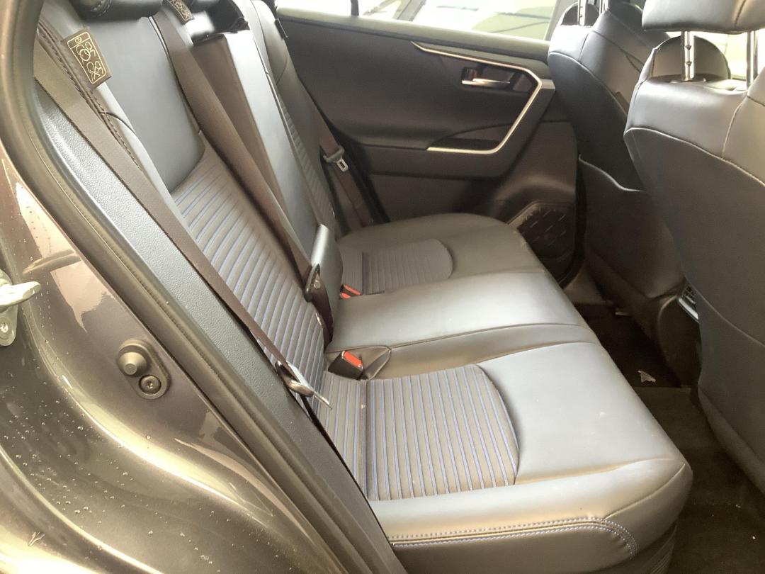 Photo '8' of Toyota Rav4 XSE Photo '8' of Toyota Rav4 XSE