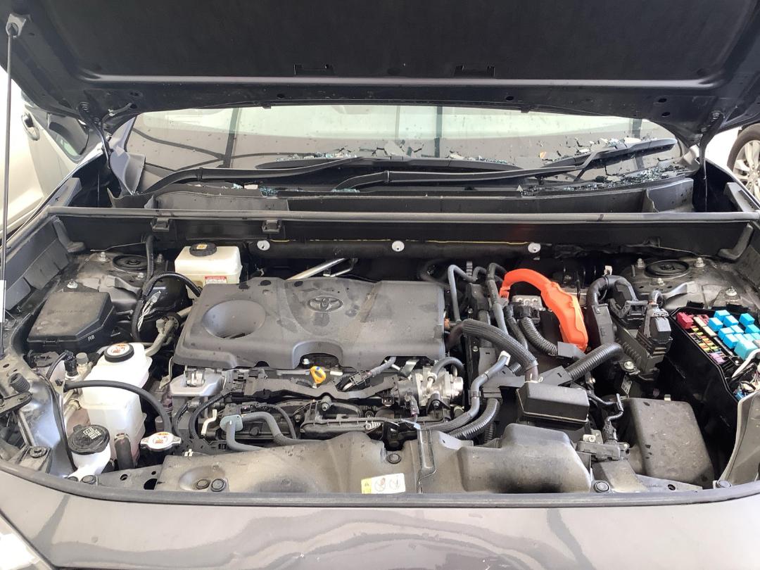 Photo '10' of Toyota Rav4 XSE Photo '10' of Toyota Rav4 XSE