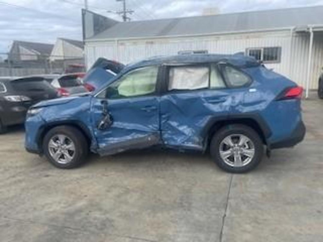 Photo '7' of Toyota Rav4 GX