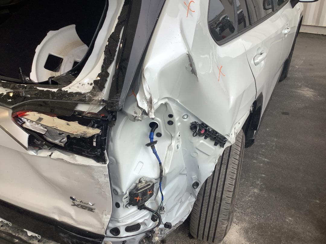 Photo '6' of Toyota Rav4 XSE