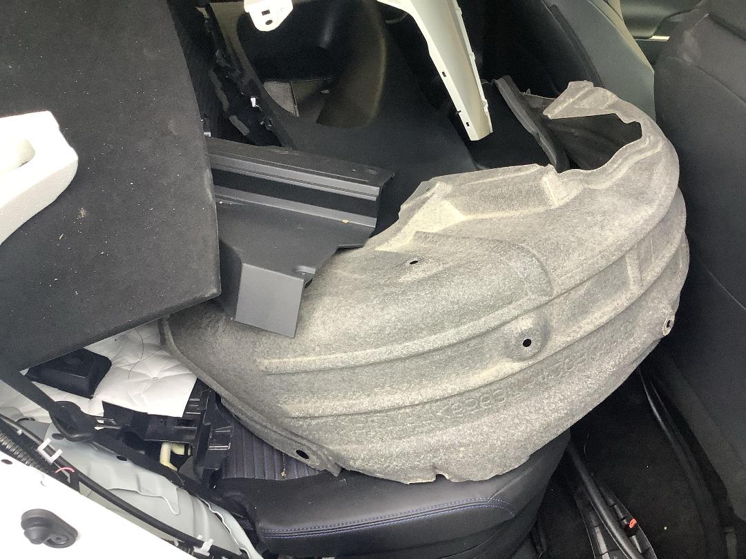 Photo '13' of Toyota Rav4 XSE