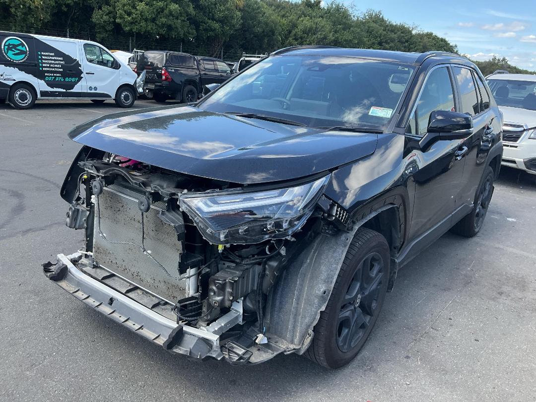 Photo '2' of Toyota Rav4 Adventure