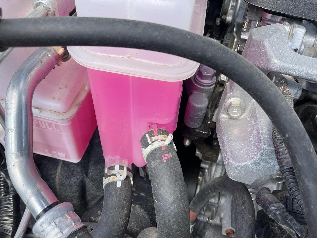 Photo '8' of Toyota Rav4 Adventure