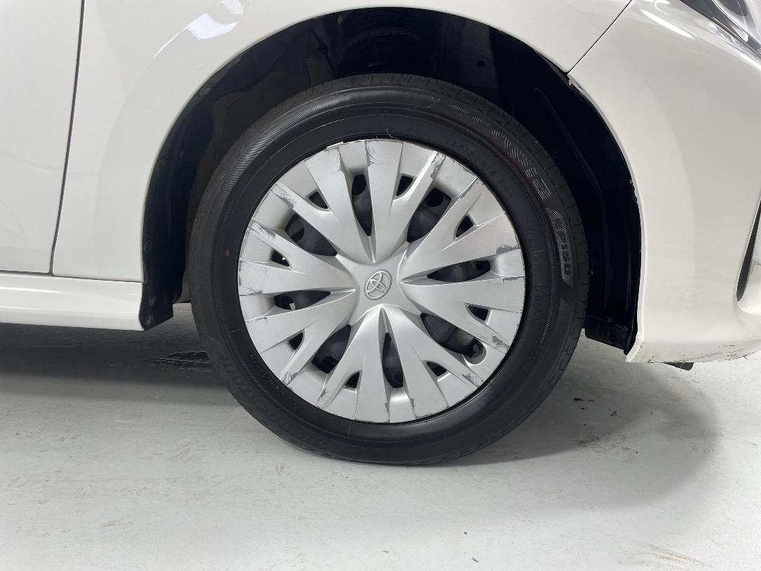 Photo '9' of Toyota Yaris