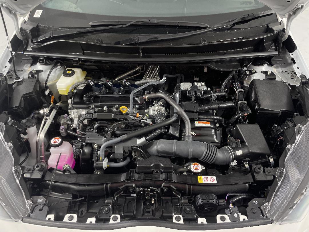 Photo '13' of Toyota Yaris