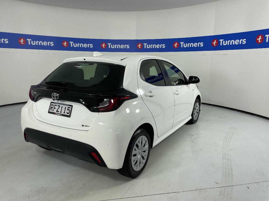 Photo '7' of Toyota Yaris