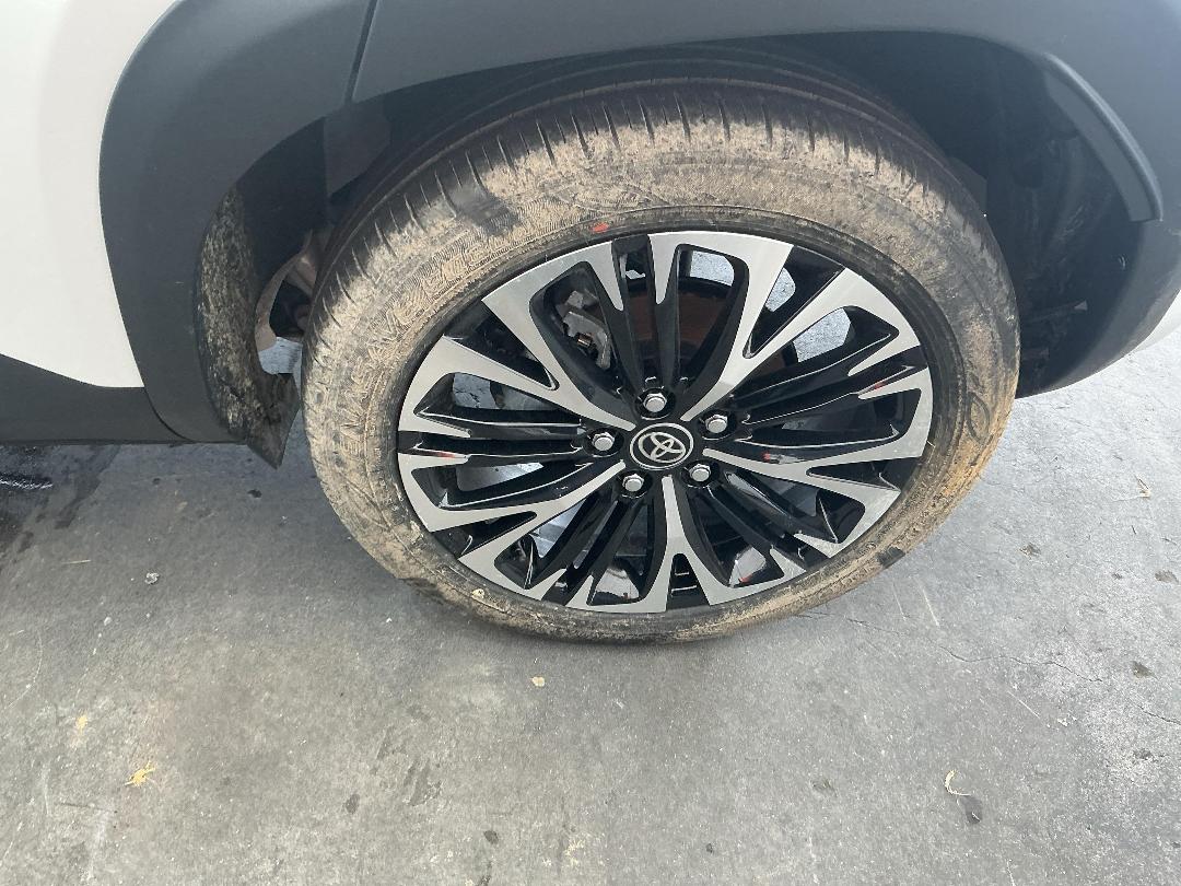 Photo '14' of Toyota Yaris Cross Limited