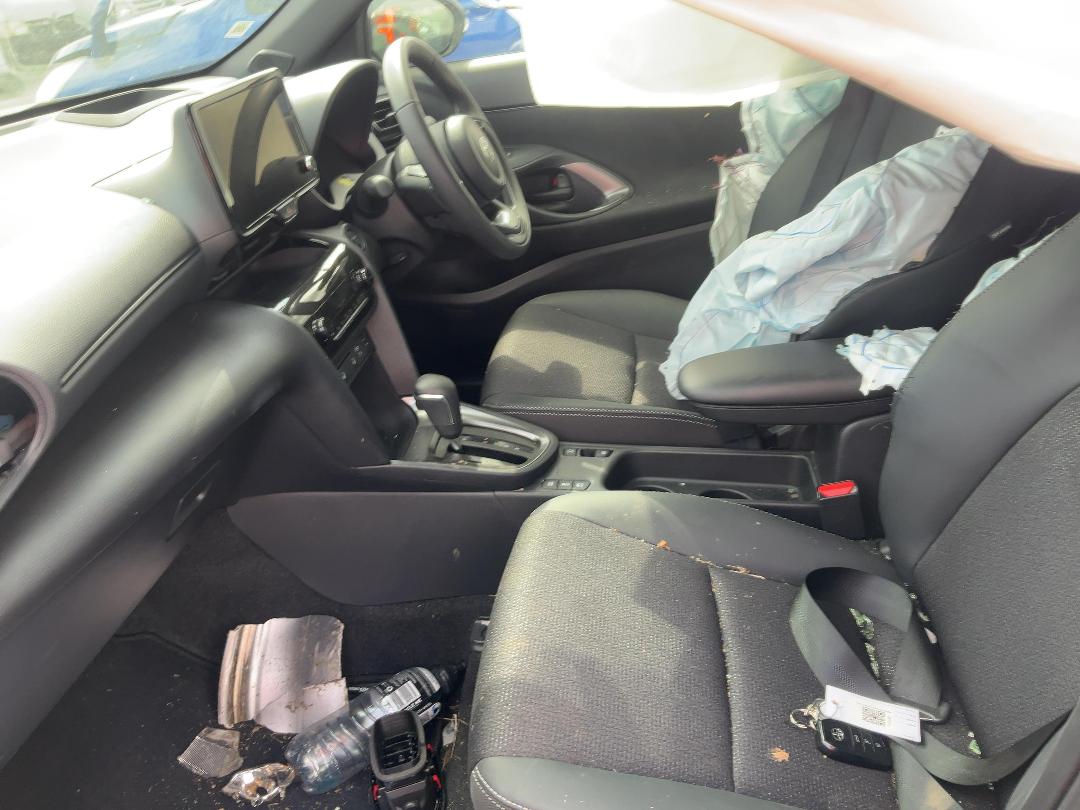 Photo '13' of Toyota Yaris Cross Limited