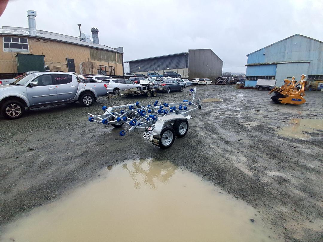 Photo '4' of TRAILER BST610D12 Boat - Tandem Photo '4' of TRAILER BST610D12 Boat - Tandem