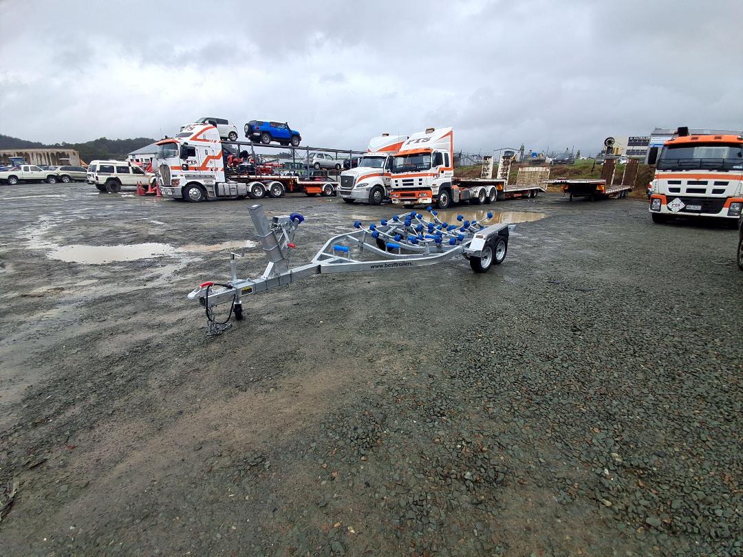 Photo '9' of TRAILER BST610D12 Boat - Tandem Photo '9' of TRAILER BST610D12 Boat - Tandem