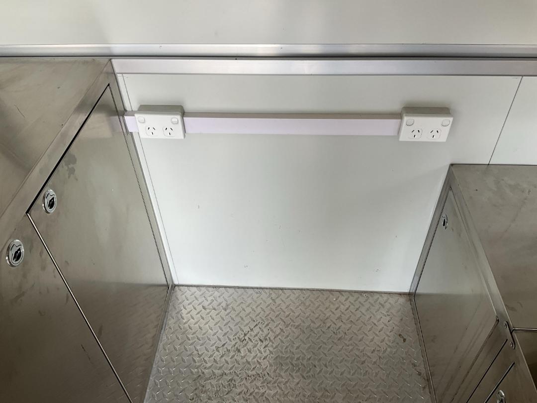 Photo '30' of TRAILER FT-200 Food/Coffee - Single