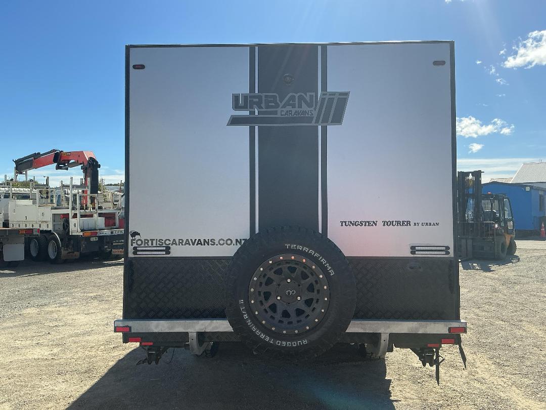 Photo '4' of Urban Tourer Caravan - Tandem